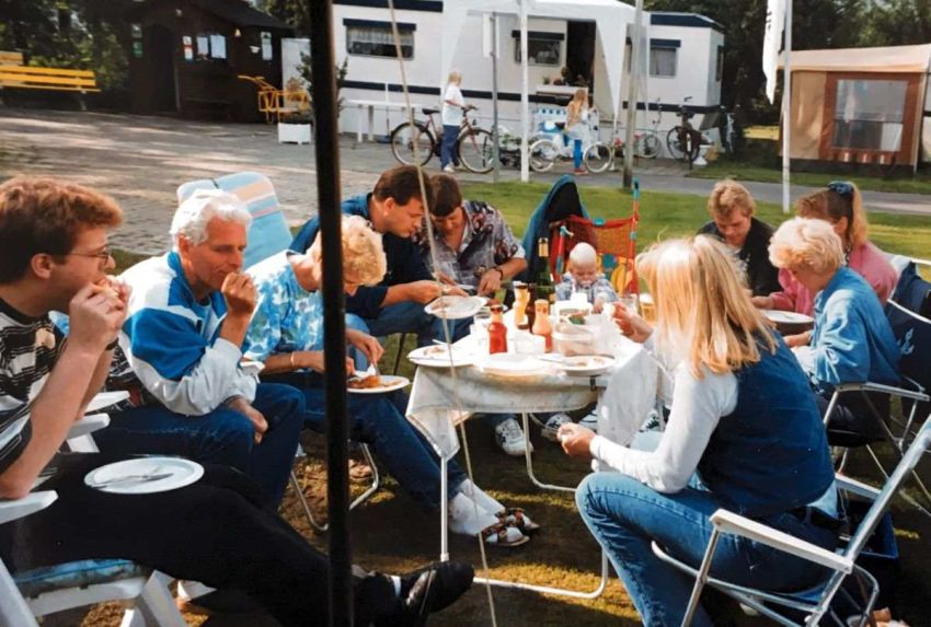 23 BBQ 1-2.jpg